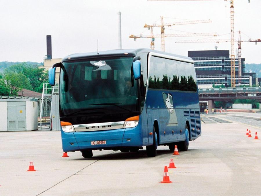  Setra S 415 HD 2002 года  (фото 12 из 14)